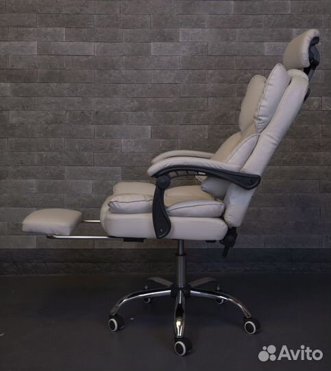 Компьютерное кресло офисное с функцией массажа