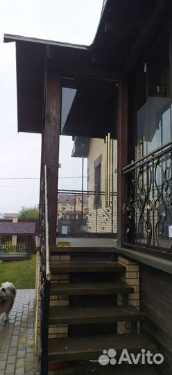 Безрамное остекление кафе