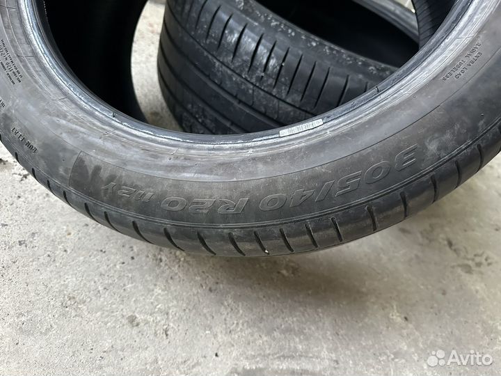 Pirelli P Zero 305/40 R20 112H