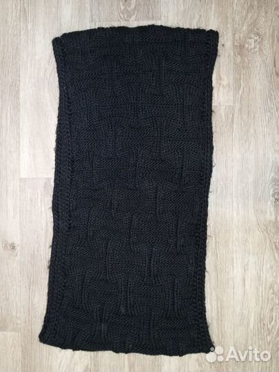 Шарф женский в отличном состоянии (снуд)