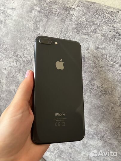 iPhone 8 Plus, 128 ГБ