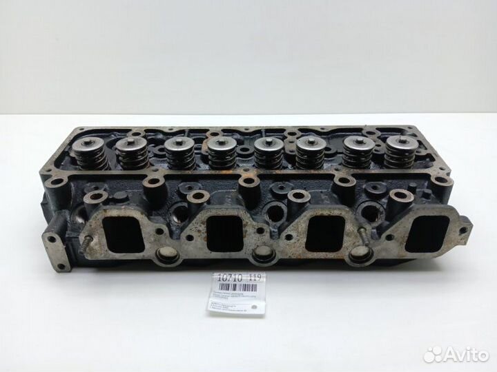 Головка блока цилиндров Nissan Caravan