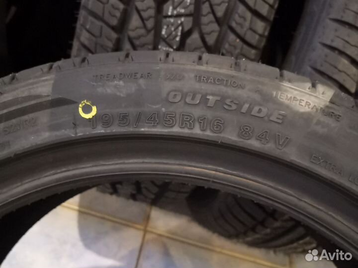 Tracmax X-Privilo TX3 195/45 R16 84V