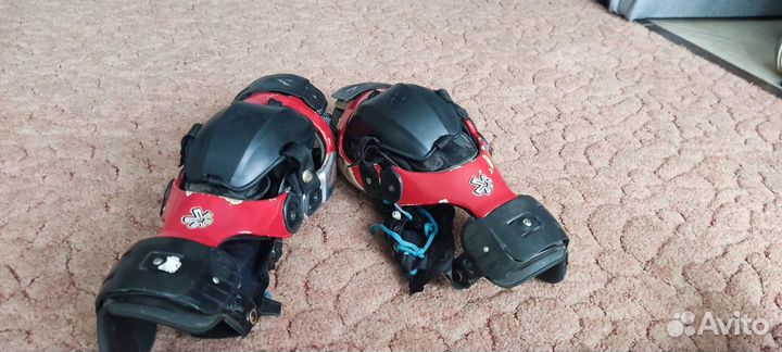 Наколенники для мотокросса