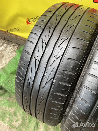 Kumho Ecsta PS31 215/55 R17 94W