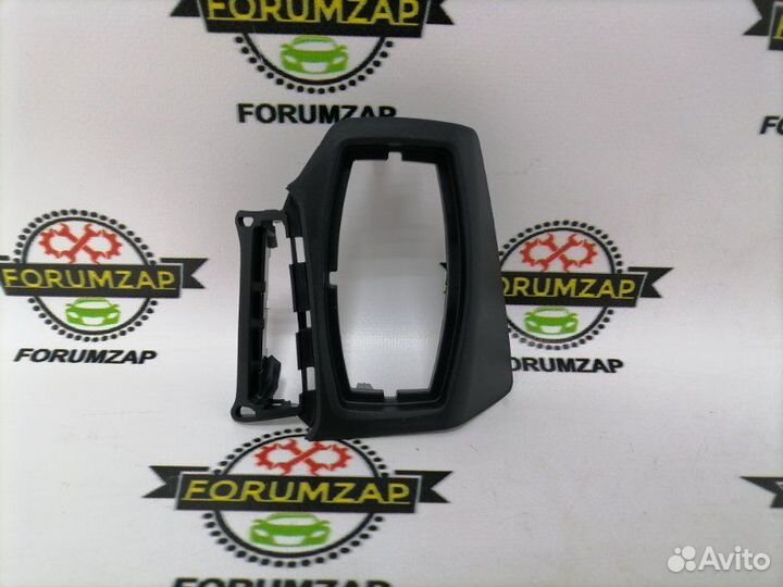 Рамка переключателя света фар передняя левая Ford
