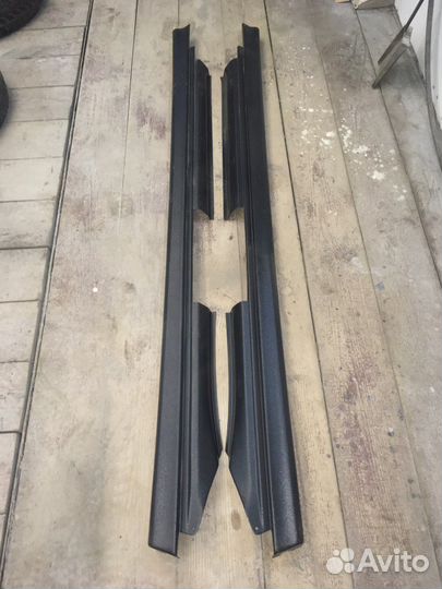 Накладки на пороги ваз 2110, 2111, 2112