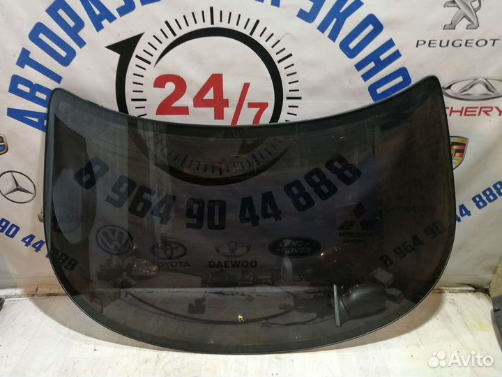 Toyota mark 2 gx90 стекло заднее