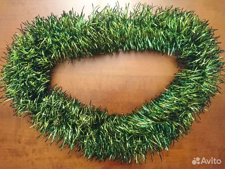 Мишура и ёлка из мишуры