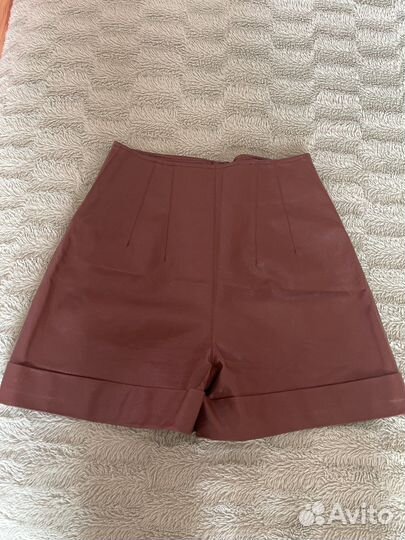 Шорты кожаные