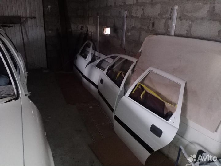 Opel Vectra A по частям