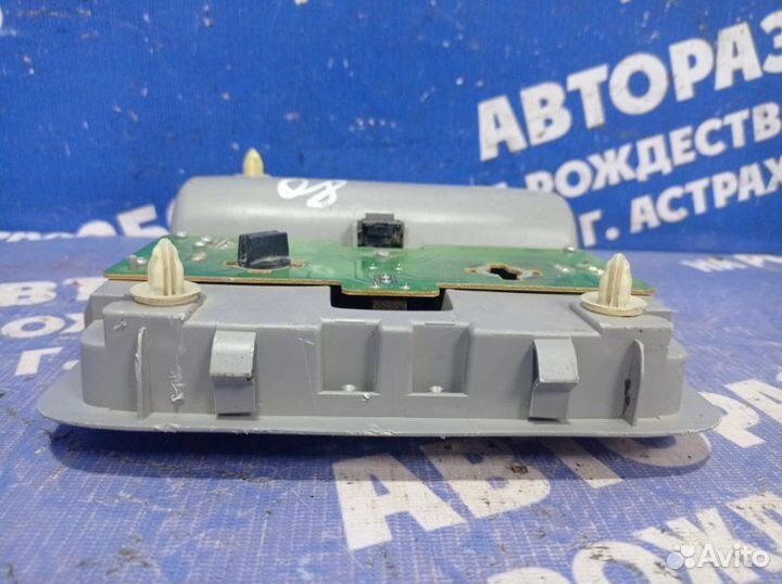 Плафон салона Toyota Rav4 кроссовер 2008