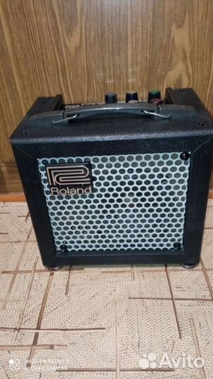 Гитарный комбоусилитель roland