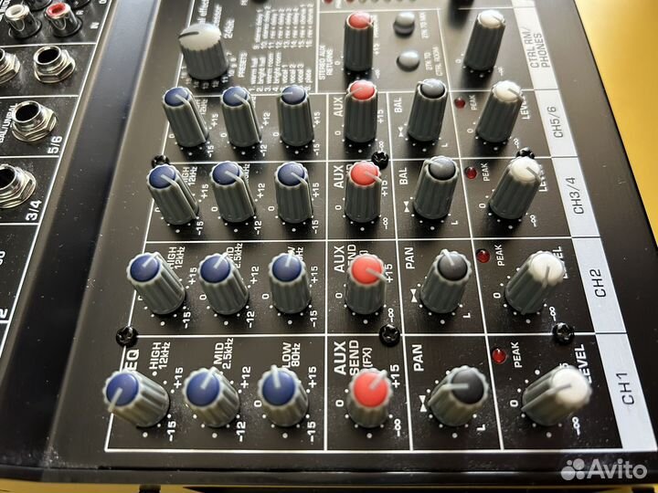 Микшер invtone MX6FX