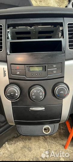 Телевизор в сборе усилитель Ssang Yong Actyon 2