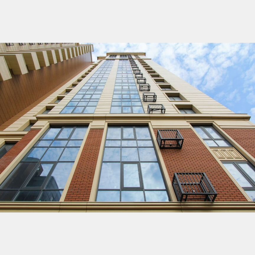 3-к. квартира, 137 м², 9/20 эт.