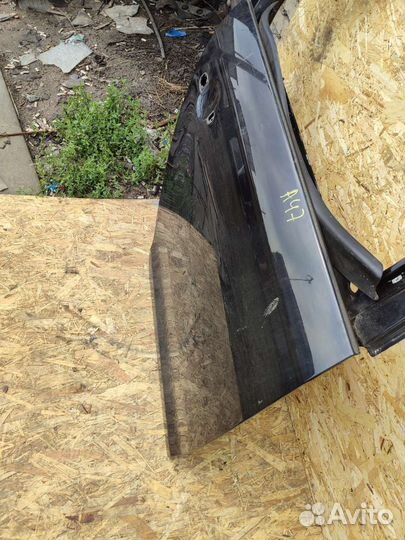 Задняя правая дверь Vw Jetta 5