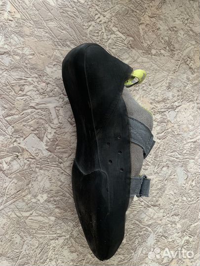 Скальники decatlon