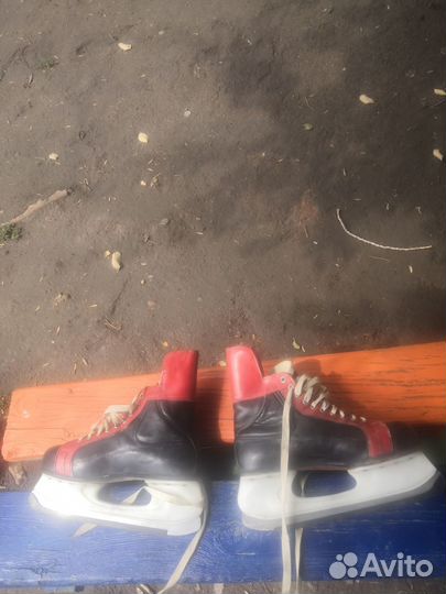 Коньки 42р-р