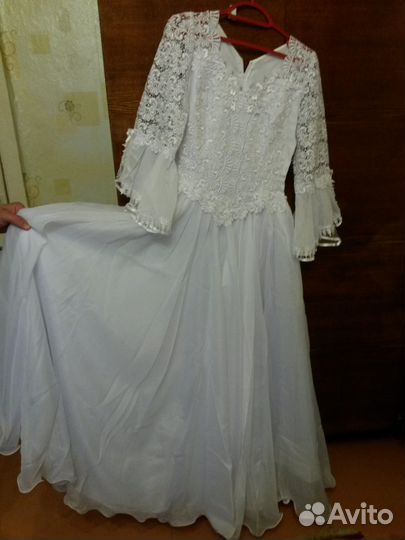 Свадебное платье