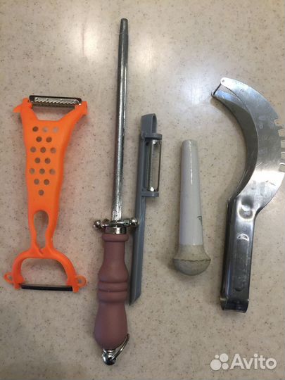 Мусат,тёрки,чеснокодавка,дуршлаг,ножницы СССР и тд