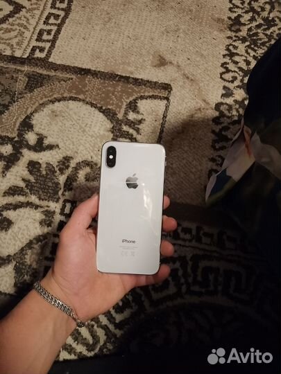 iPhone X, 64 ГБ