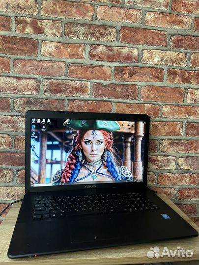 Asus 4 ядра FullHD 17.3дюйма/Nvidia/8Gb SSD240Gb