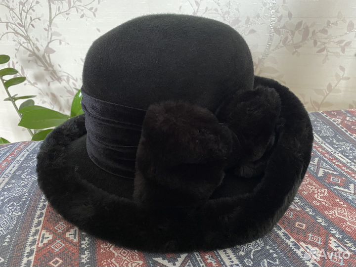 Шляпа женская зимняя