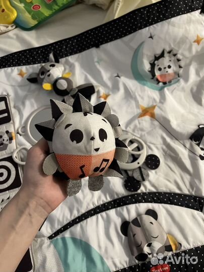 Развивающий коврик tiny love день и ночь