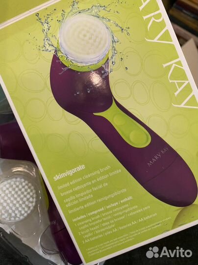 Щетка для очищения лица