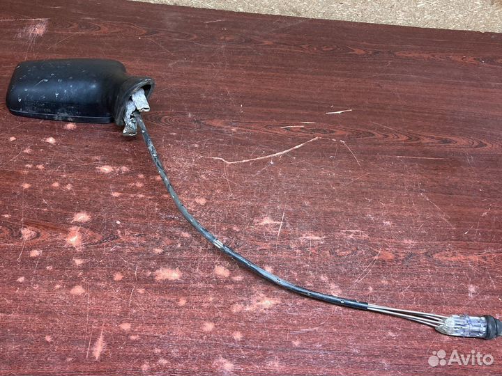 Правое зеркало ауди 80 б4