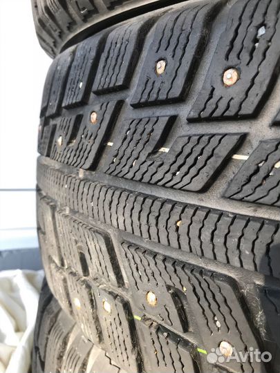 Kumho I'Zen KW22 215/60 R16 99T