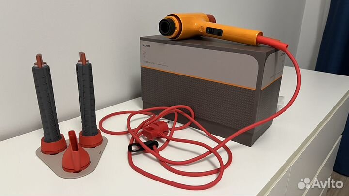 Фен стайлер Bork f732