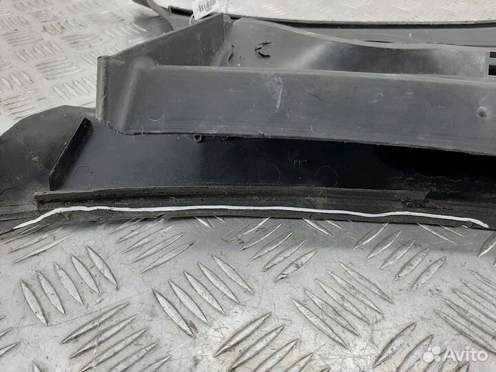 Дождевик (жабо) для Skoda Octavia 1U 1U0819403CB41