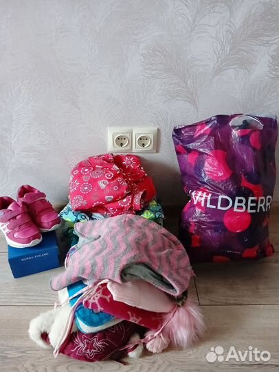 2 мешка с одеждой на девочку 3-5 лет