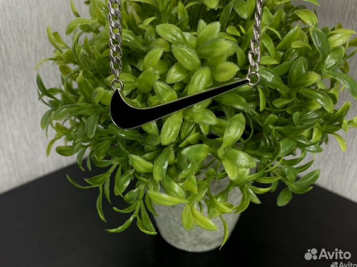 Кулон Свуш Nike подвеска