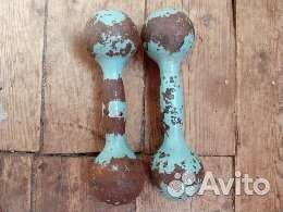 Гантели(по 2 или 3 кг),точно незнаю