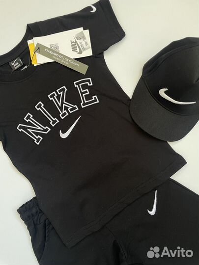 Костюм детский Nike с кепкой