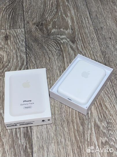 Повербанк для айфона