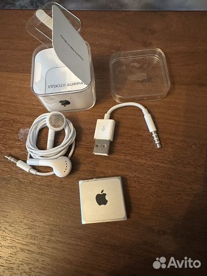 Плеер iPod shuffle apple