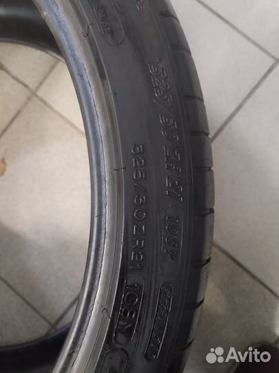 Michelin Pilot Super Sport 285/35 R21 и 325/30 R21 108Y