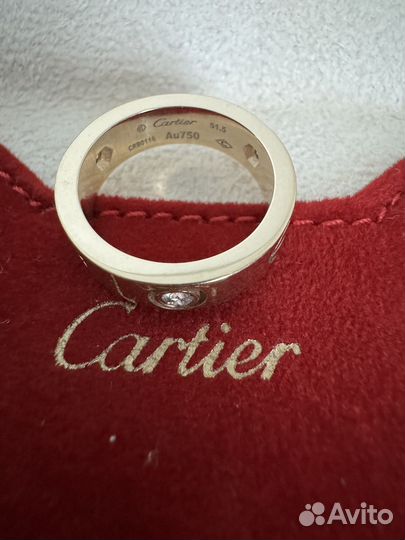 Золотое кольцо с бриллиантом cartier love