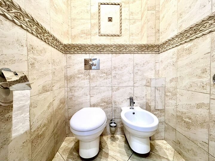 2-к. квартира, 61 м², 4/6 эт.