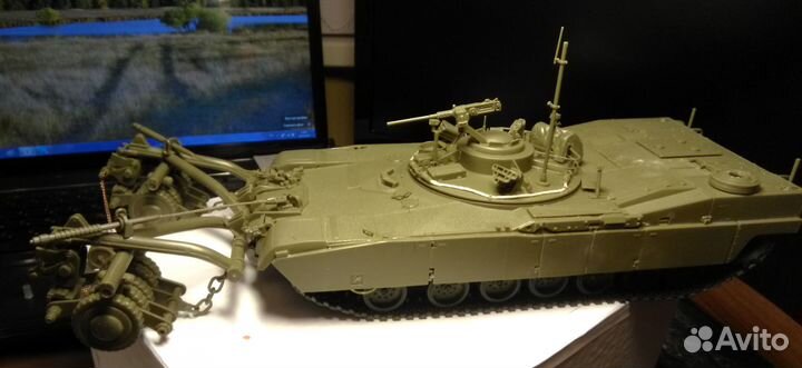 Модель M1 Panther