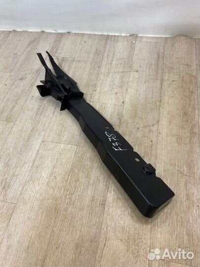 Накладка на крыло передняя левая Ford Focus qqdb