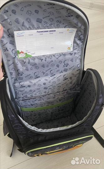 Школьный рюкзак мальчику