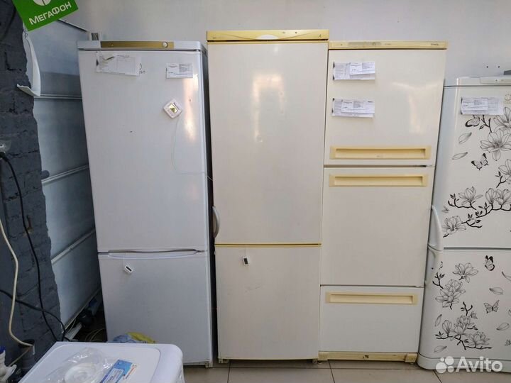 Холодильник Snaige