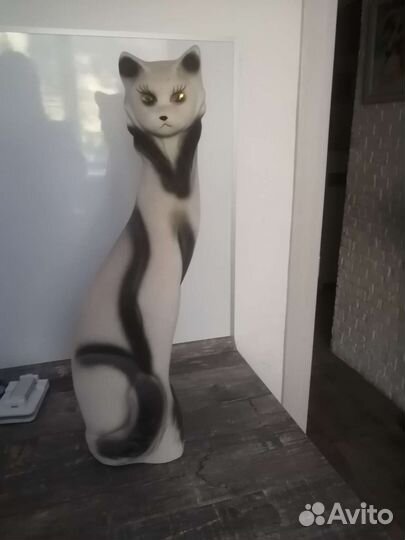 Статуэтка фигурка кошка