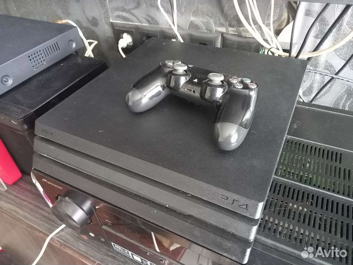 Sony playstation 4 PS4 pro 1tb