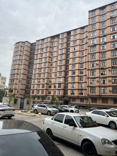 1-к. квартира, 65 м², 8/12 эт.
